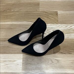 Aldo Classic Black Heels